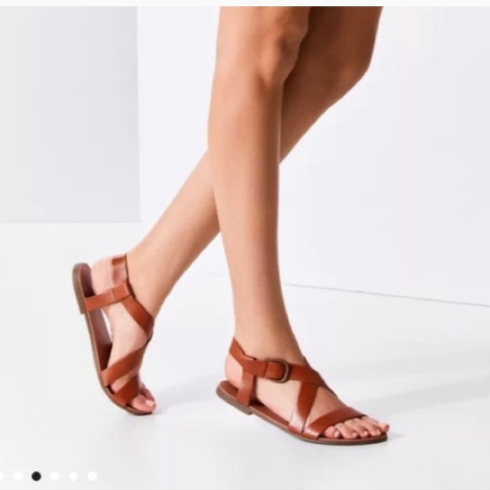 Urban Outfitters brown sandals